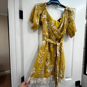 BCBG MAX AZRIA Yellow Floral Dress